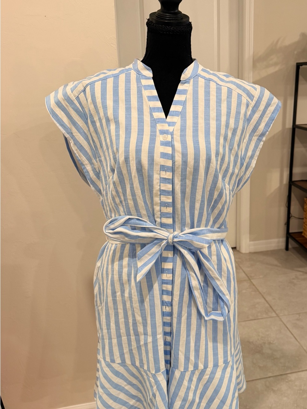 AVARA Blue White Striped Belted Shirt Dress XL Ruffle Hem Coastal Preppy